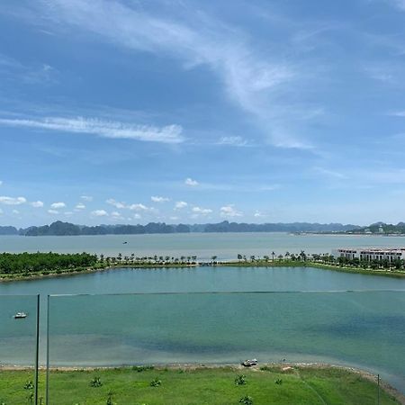Sunday Premium Apartment Ha Long Exteriör bild