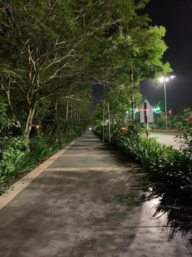 Sunday Premium Apartment Ha Long Exteriör bild