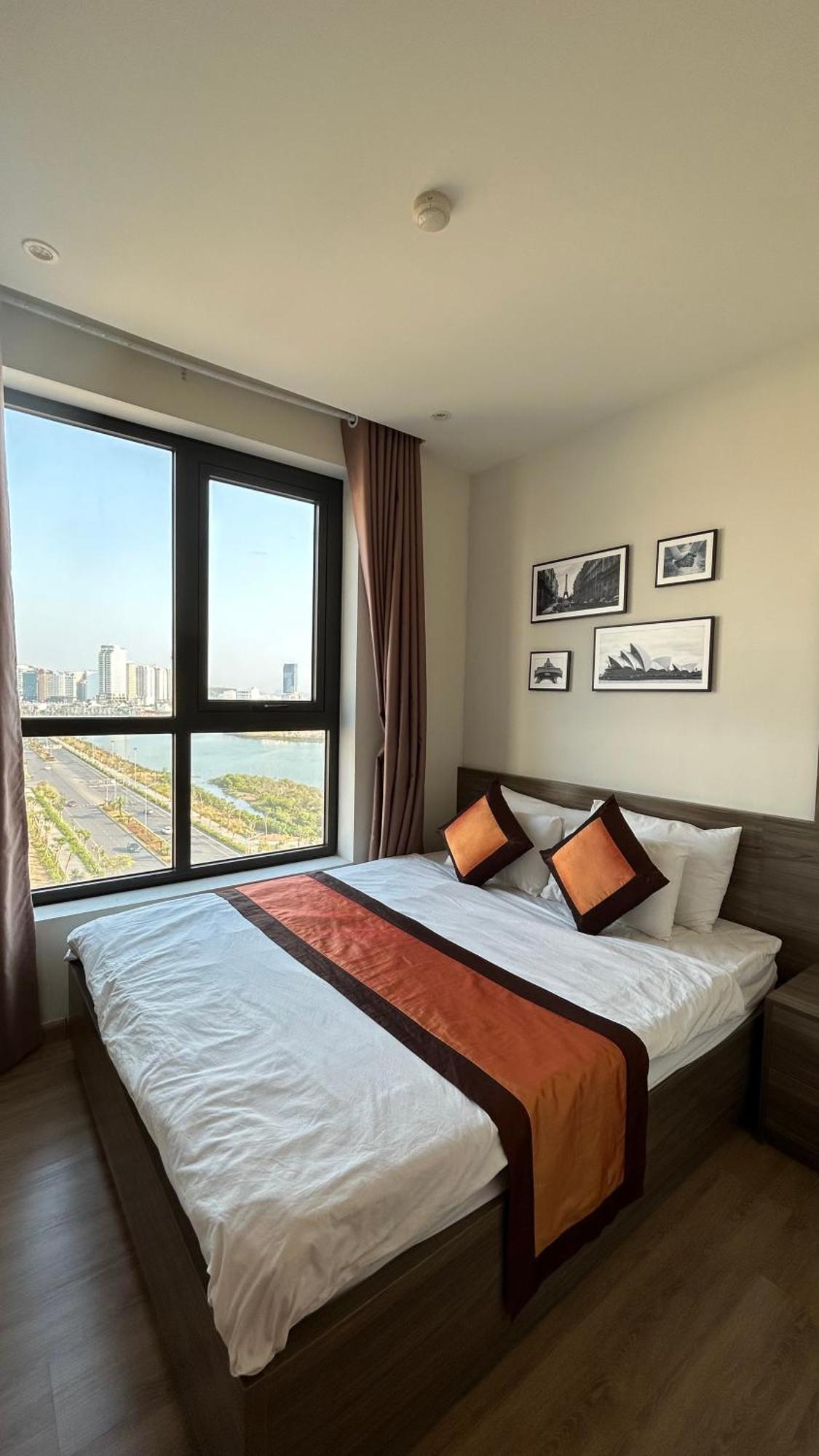 Sunday Premium Apartment Ha Long Exteriör bild